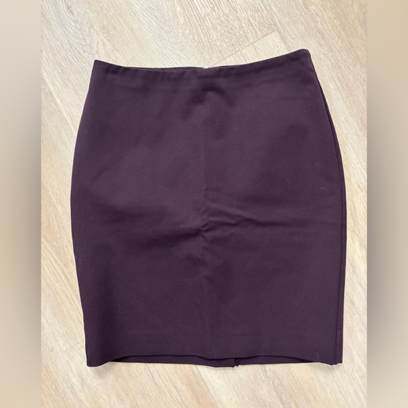 NWT Banana Republic Purple Pencil Skirt - Picture 1 of 7